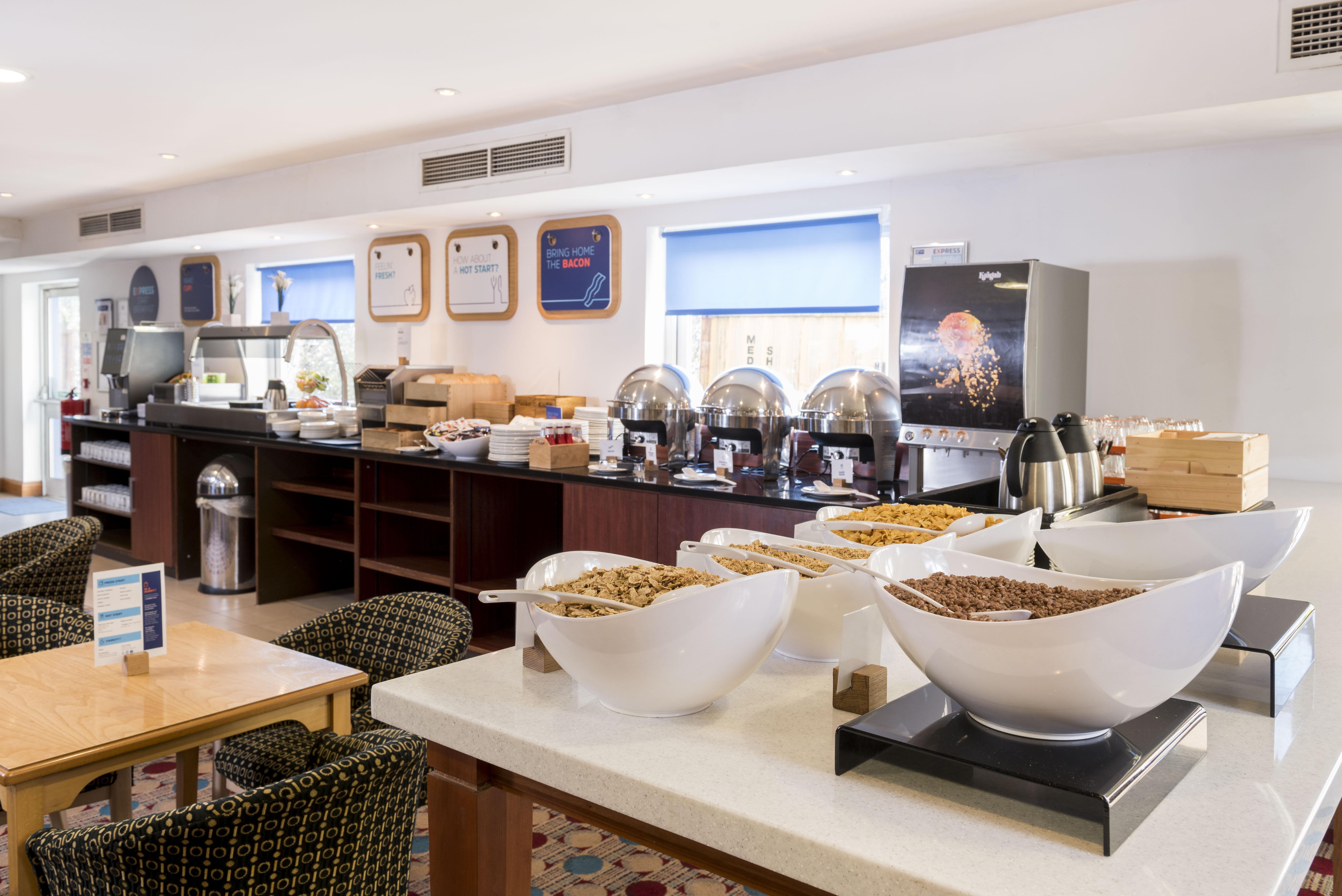 Holiday Inn Express Birmingham Star City By Ihg Zewnętrze zdjęcie