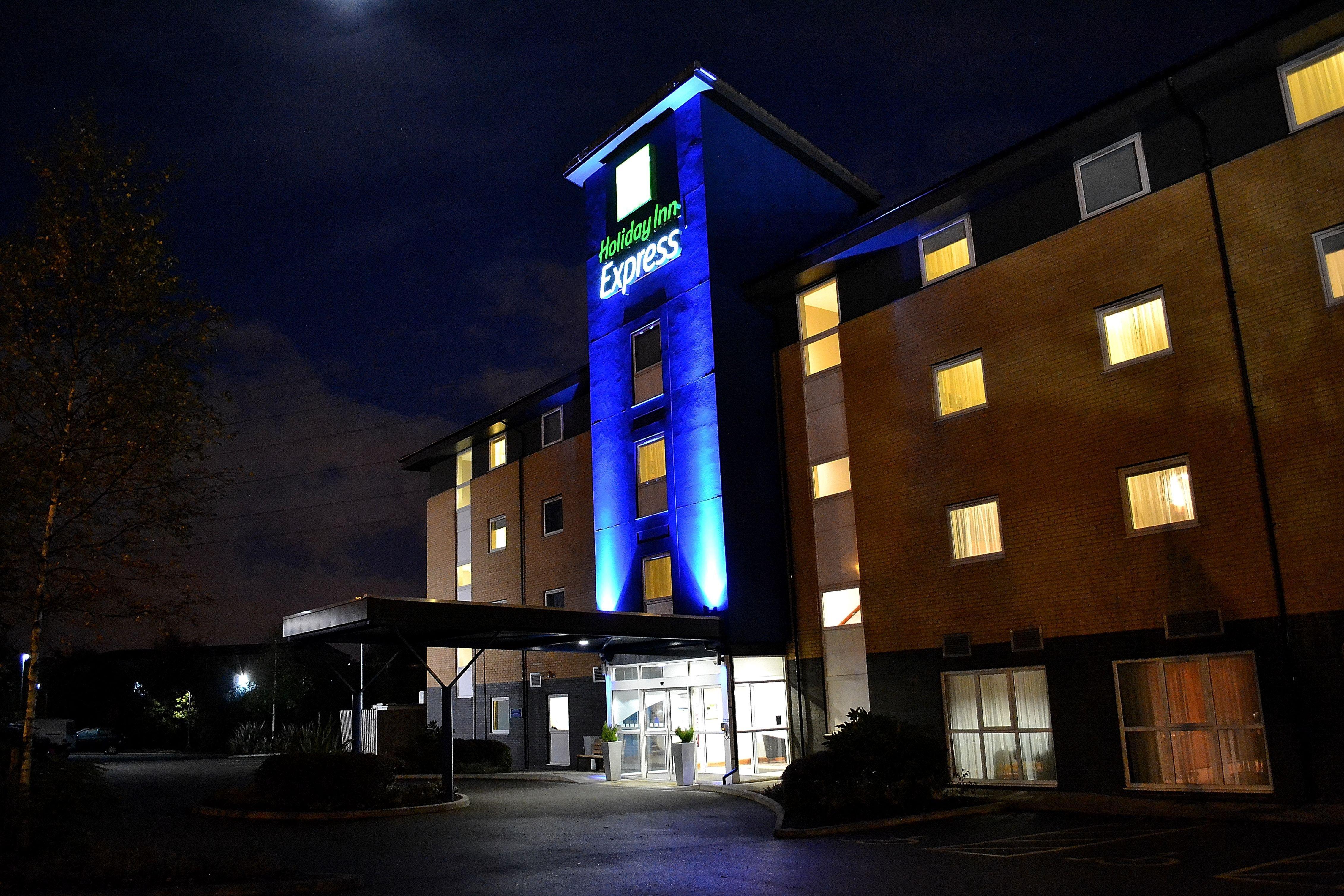 Holiday Inn Express Birmingham Star City By Ihg Zewnętrze zdjęcie
