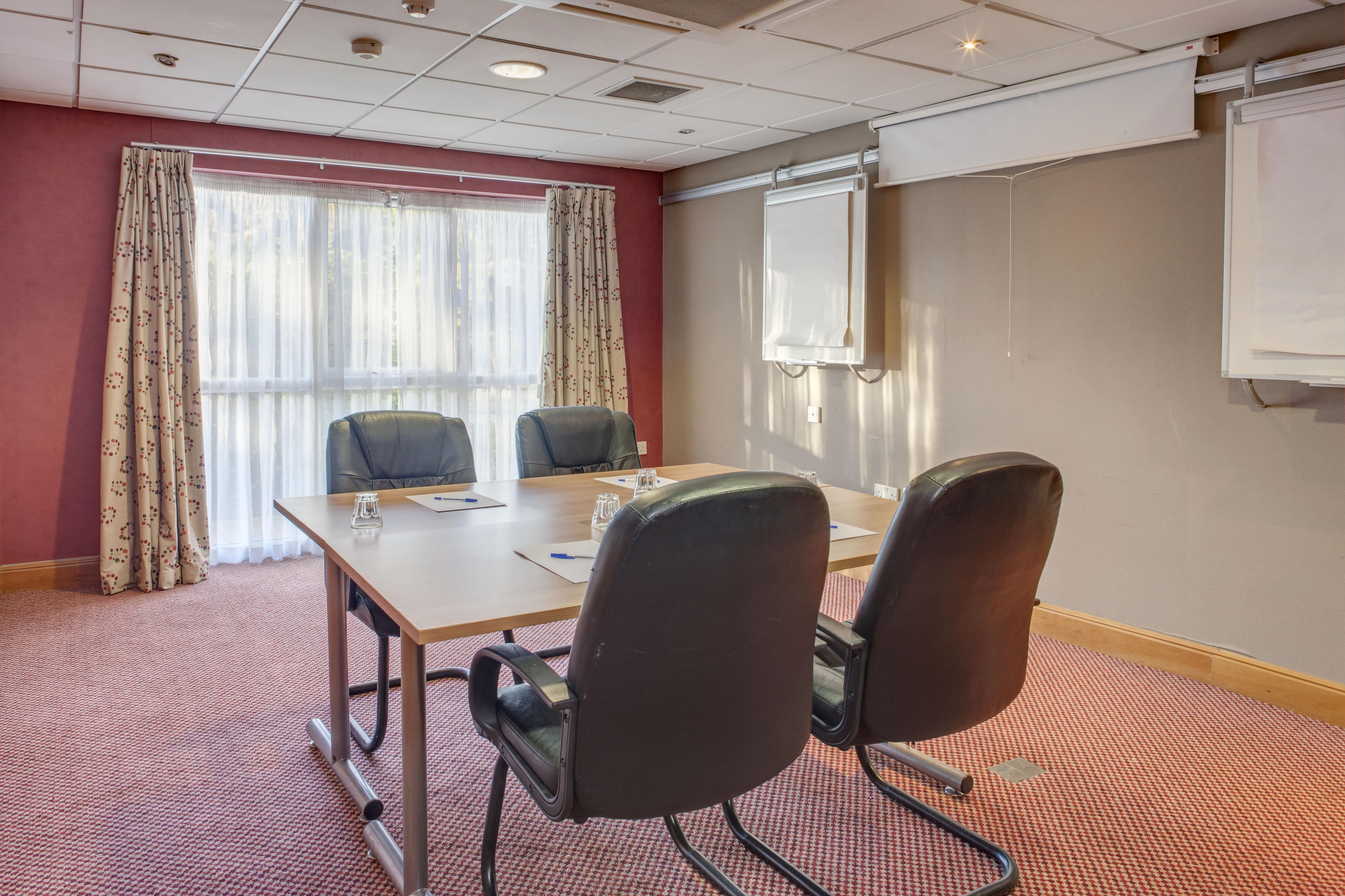 Holiday Inn Express Birmingham Star City By Ihg Zewnętrze zdjęcie