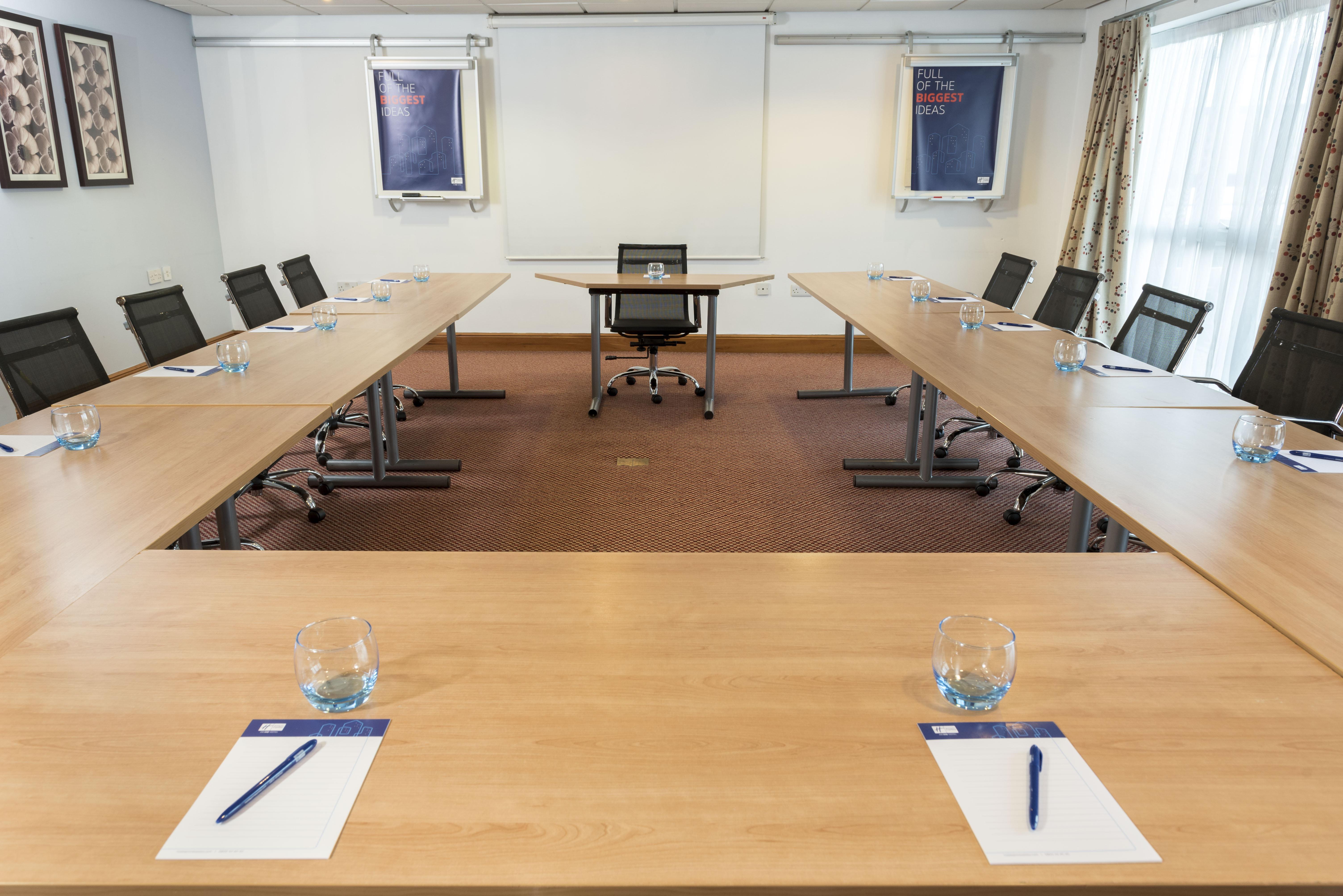 Holiday Inn Express Birmingham Star City By Ihg Zewnętrze zdjęcie
